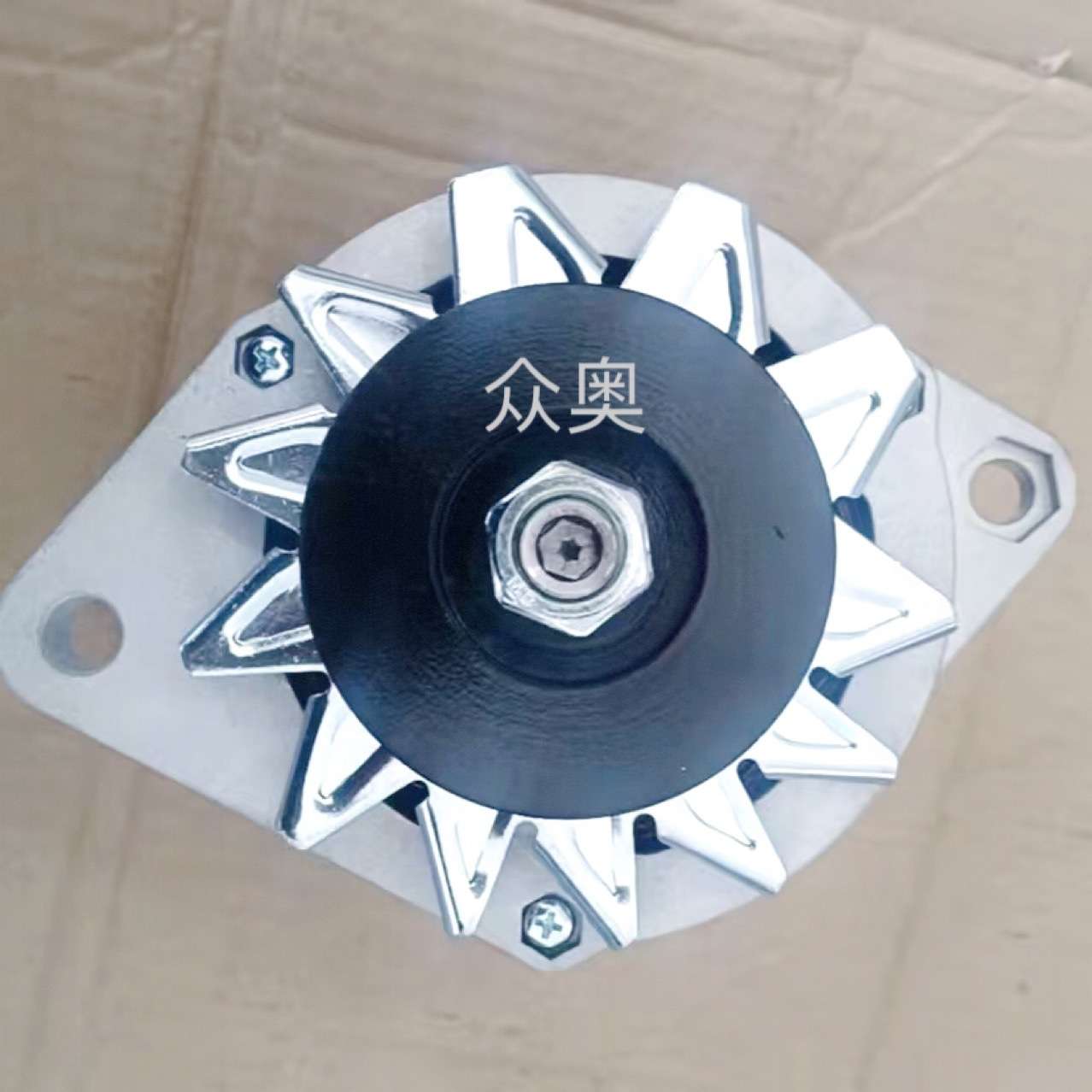 适用菲亚特F10卡车发电机0120489612发电机0120489638发电机24V