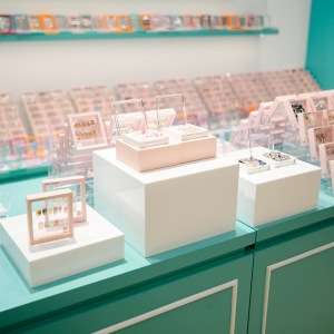 亚克力3件套空心蛋糕底座派对聚会食品摆放展示盒亚克力白色盒子