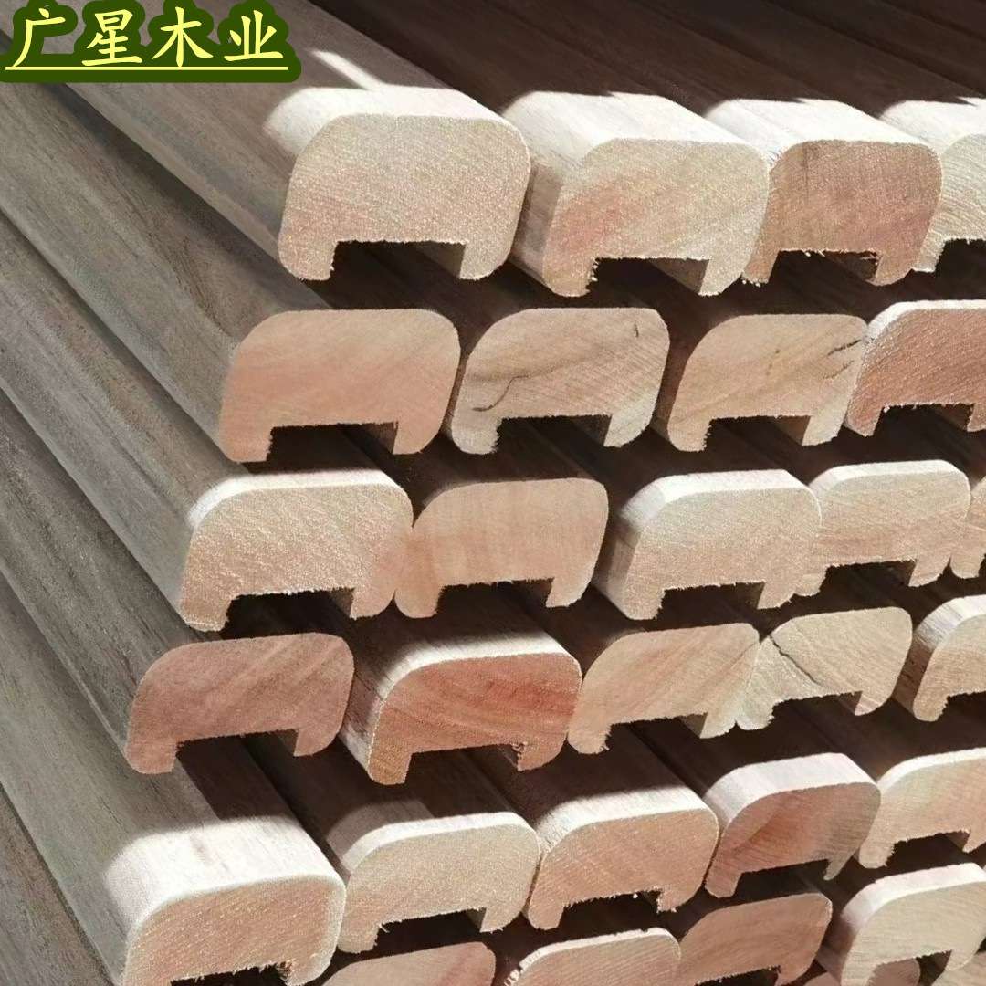 公园景区河道防腐木栏杆扶手 柳桉木户外木护栏栈道硬木扶手
