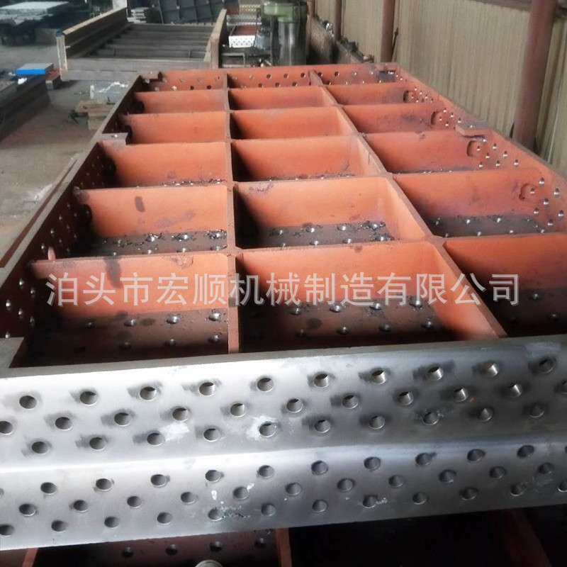 泊头宏顺生产销售铸铁三维柔性焊接平台快速夹具工装配件铆焊平板