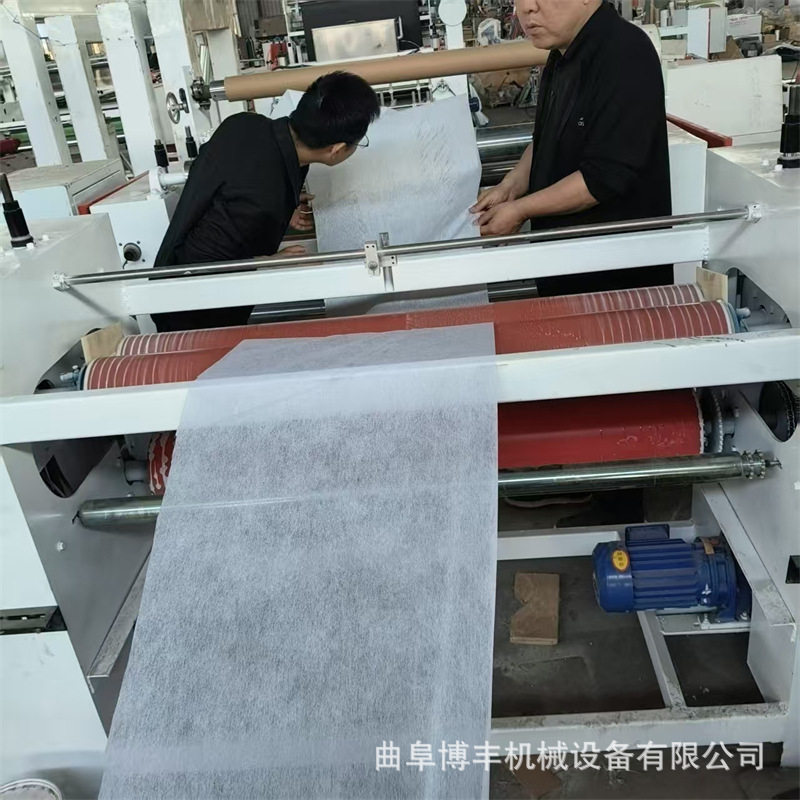 无纺布料涂胶机 玻纤毛毡水性白乳胶涂料涂布机 刮涂滚涂式涂层机