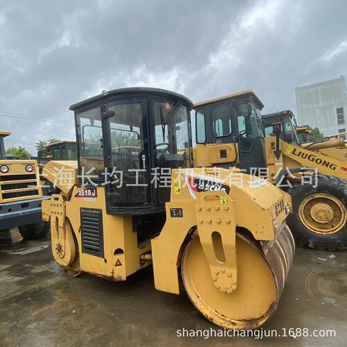 徐工XS10J3吨压路机KBK两头忙