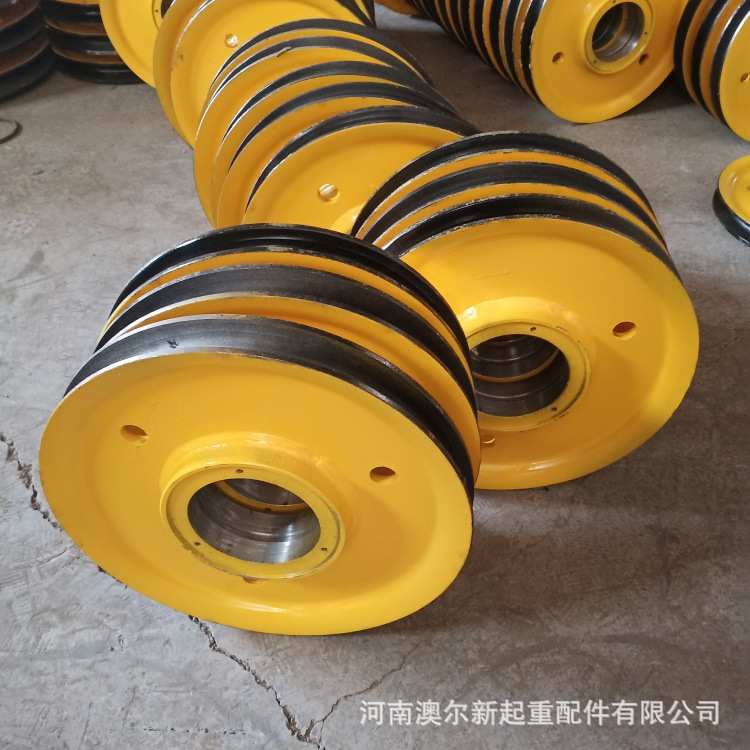 大量供应 钢丝绳滑轮片 75T行车滑轮片  φ920*270船用滑轮片