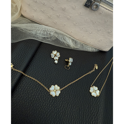 Sparkling Clover重工天然贝母四叶草饰品 YH0010