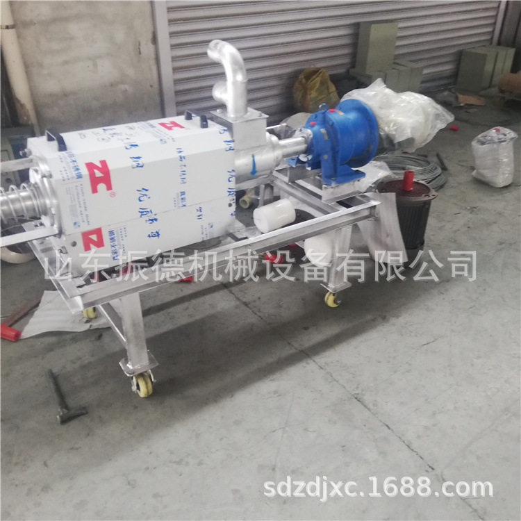养猪场不锈钢分离机视频180型圆桶压杆分离机粪便固液处理机