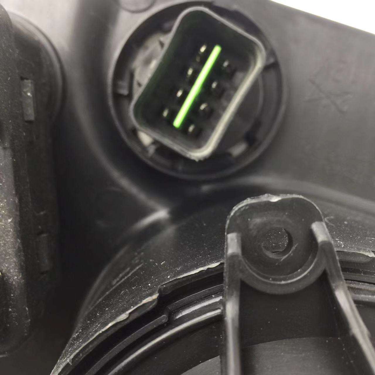 适用起亚狮跑大灯总成13-14-15-16新款狮跑前照明灯车头大灯原装
