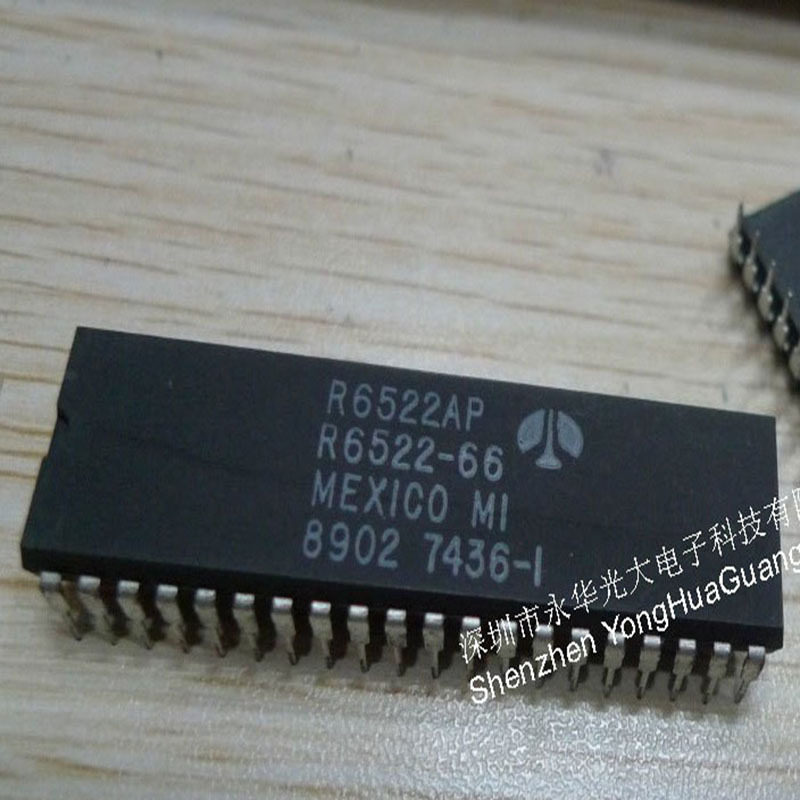 R6522AP集成电路IC芯片电子元器件集成块直插DIP40