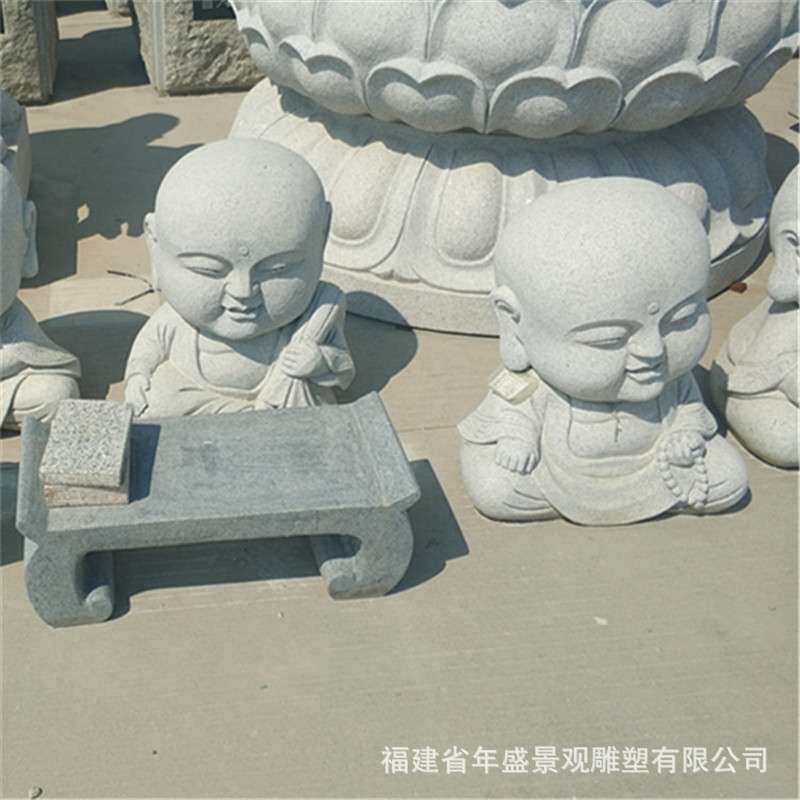 景观雕塑小沙弥石像 城市广场装饰摆件 花岗岩小和尚现货