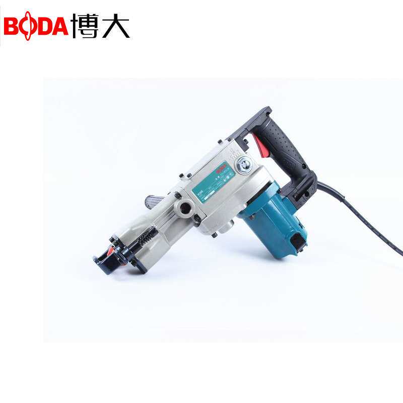 博大H38E重型电锤大功率墙壁开孔混凝土钻孔机工业级电镐工程安装