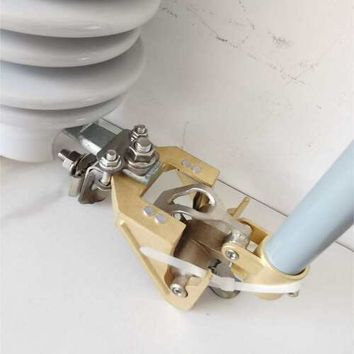熔断器24-27kV跌落式厂家RW12-27kV白陶瓷高压户外跌落式熔断器