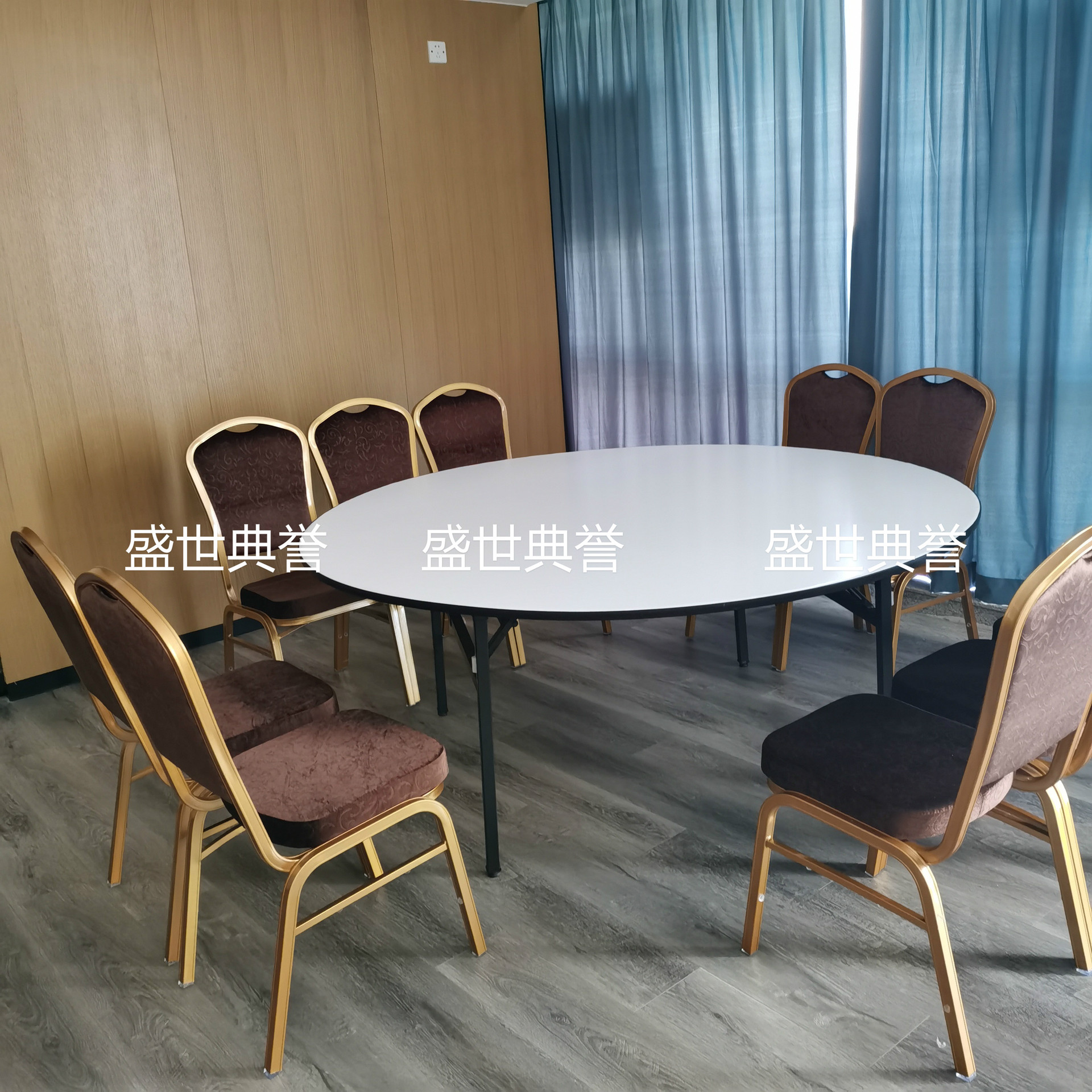 宿州宴会中心折叠圆桌直销度假酒店宴会厅婚宴餐桌椅饭店折叠餐桌