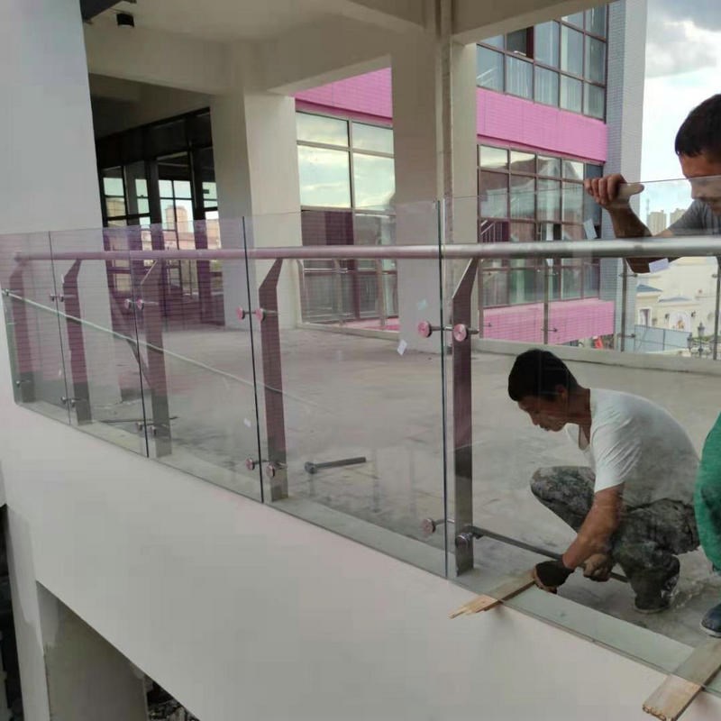 钢化玻璃阳台护栏不锈钢扶手立柱室内家用自建P房别墅楼梯玻璃栏
