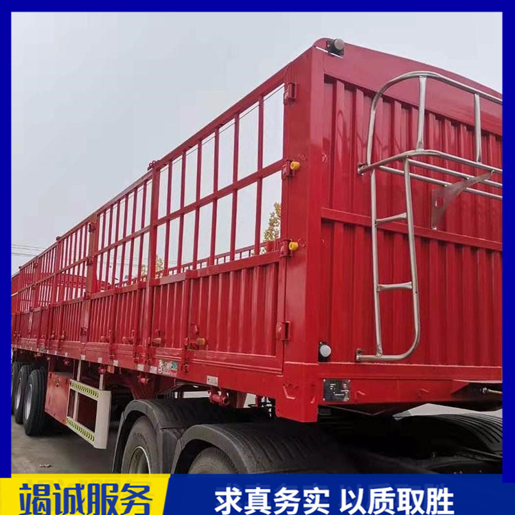 13米鹅颈高栏轻量仓栏半挂车