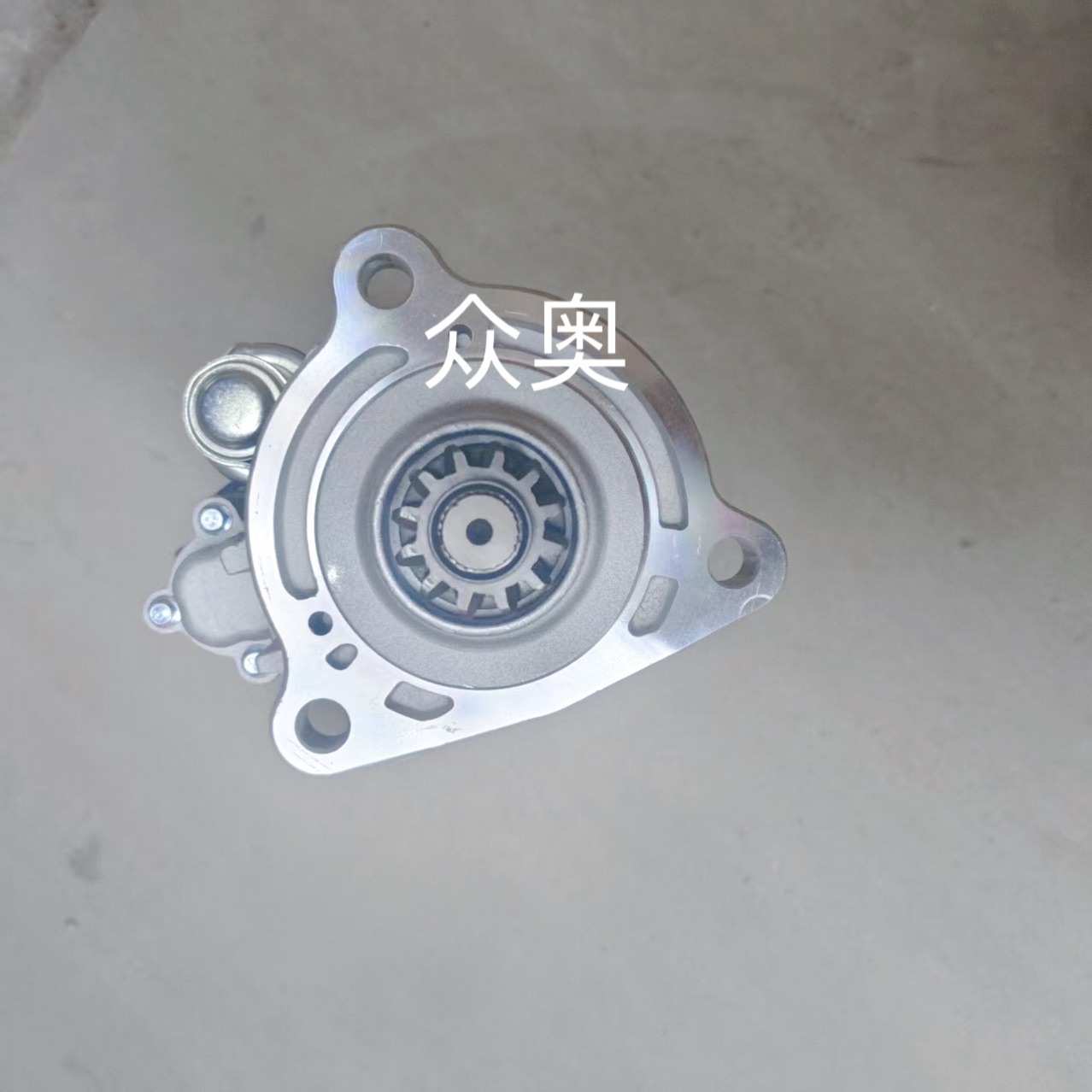 适用奔驰卡车起动机A0071510501 A0071514601 M009T83672马达