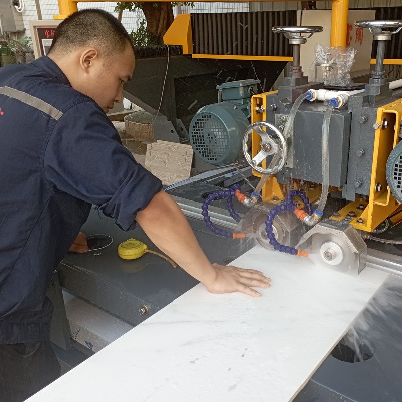 BT-1200 1米2型数控单刀手推E机 台式切割机 陶瓷深加工设备