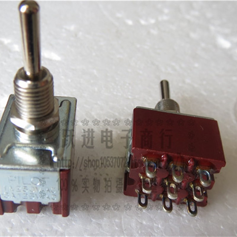 进口日本PILOT 3303钮子开关 1A250V 9脚3档摇头开关 孔径6MM