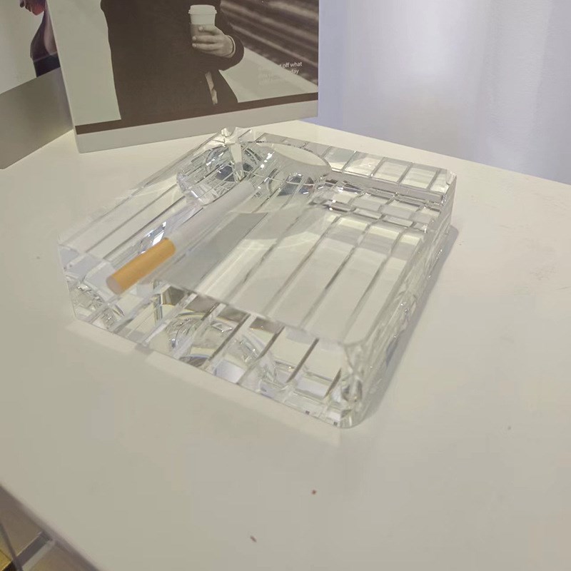 北欧创意时尚水晶烟灰缸个性潮流家用客厅办公室茶几大气奢华轻奢