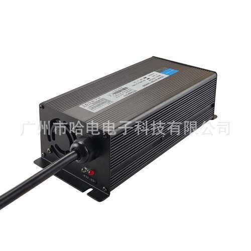 12V20A25A  CB CE KC认证 自动断电智能三段式房车储能电池充电器