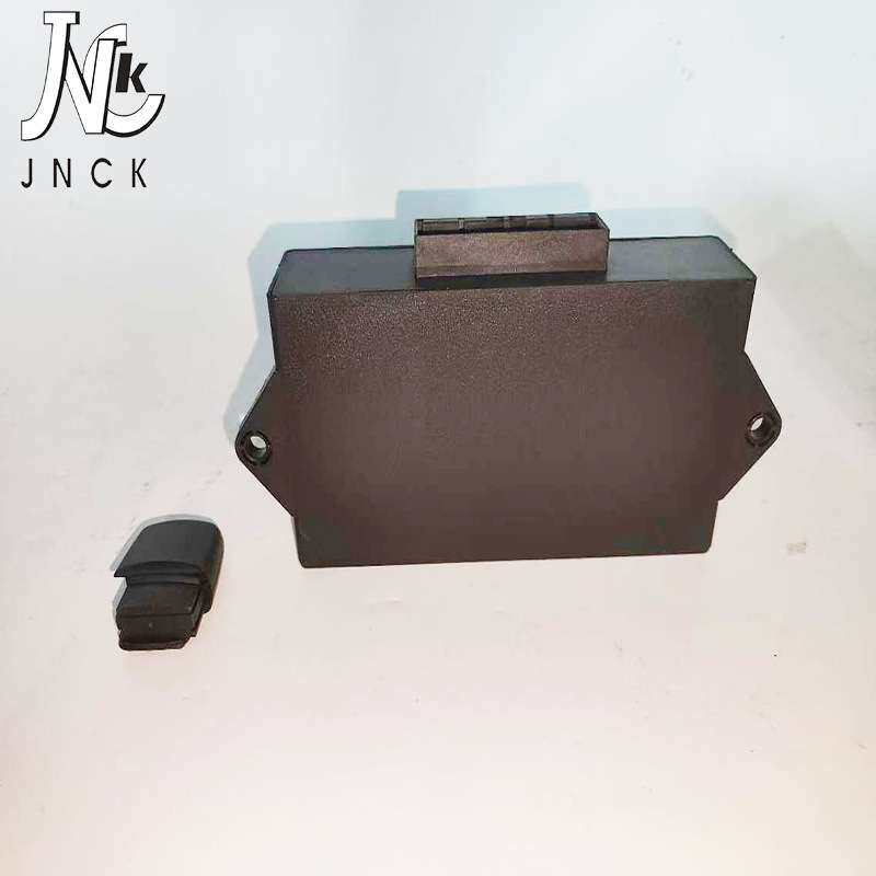 卡车配件跨境车门中控锁适用重汽豪瀚中控锁控制器 WG1671340050