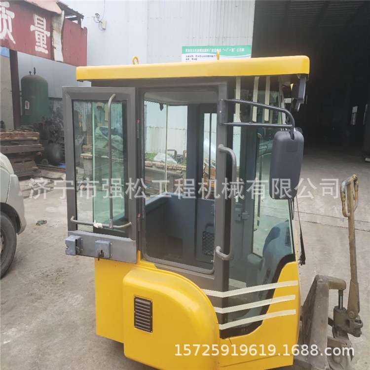 德956驾驶室发动机罩 仪表盘座椅全车液压油缸油管 现货供应