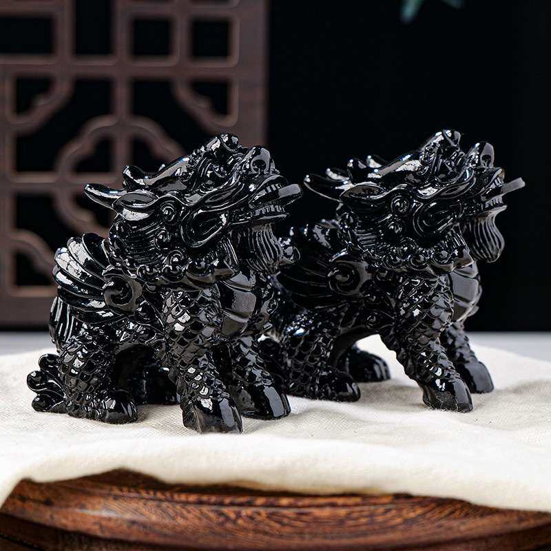 黑曜石麒麟摆件 水晶原石雕刻家居办公风水摆件 水晶工艺品