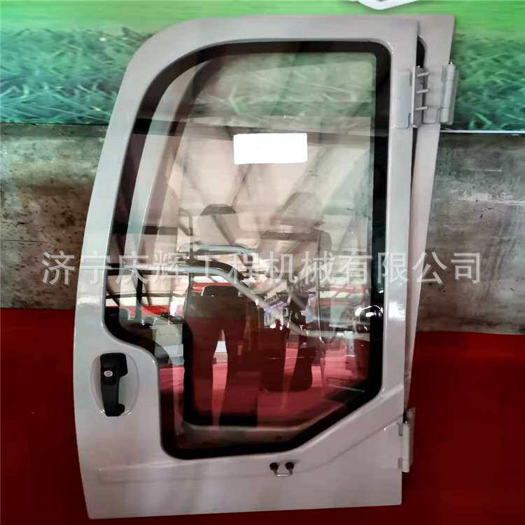 R455-7挖掘机 驾驶室门总成 驾驶室门锁 钩机驾驶室 边门 水箱门