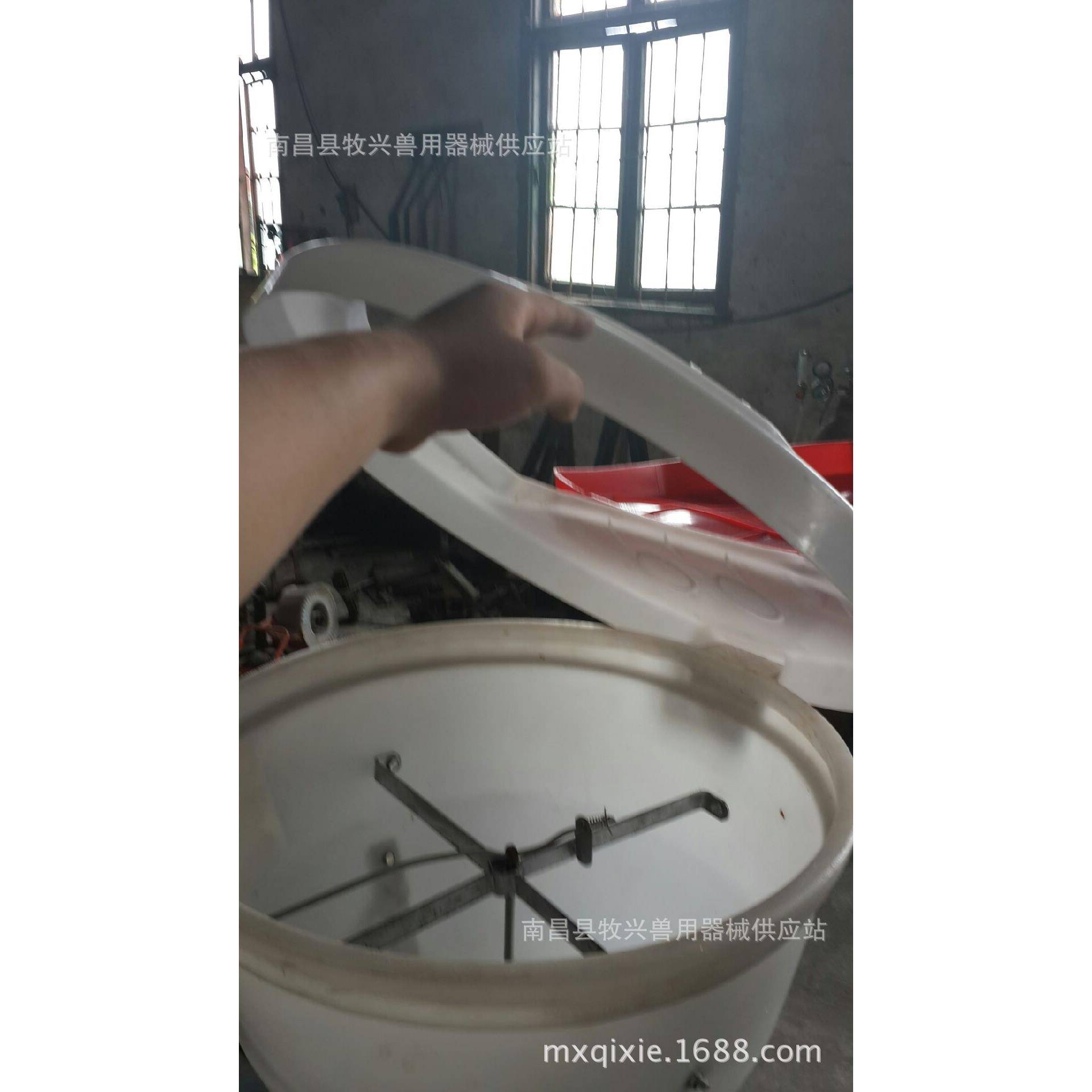 不锈钢干湿料铸铁料槽干颗粒加厚不锈钢食槽畜牧、养殖业机械1是1