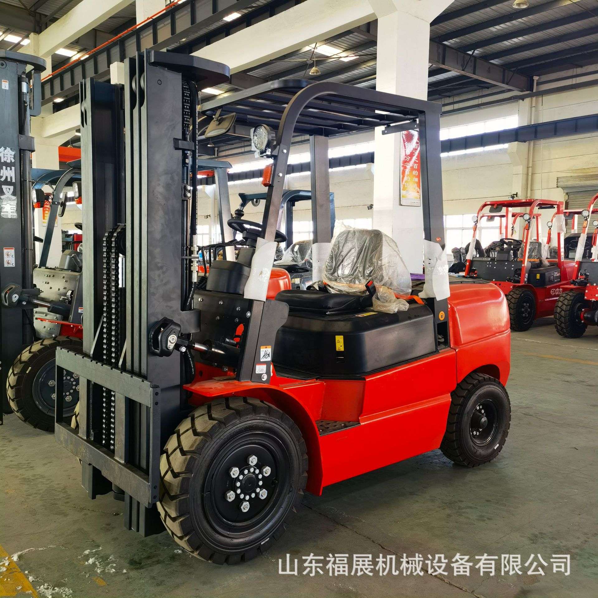 1.5吨-2.5吨 柴油叉车 3吨四轮柴油叉车 5吨10吨座驾式燃油叉车