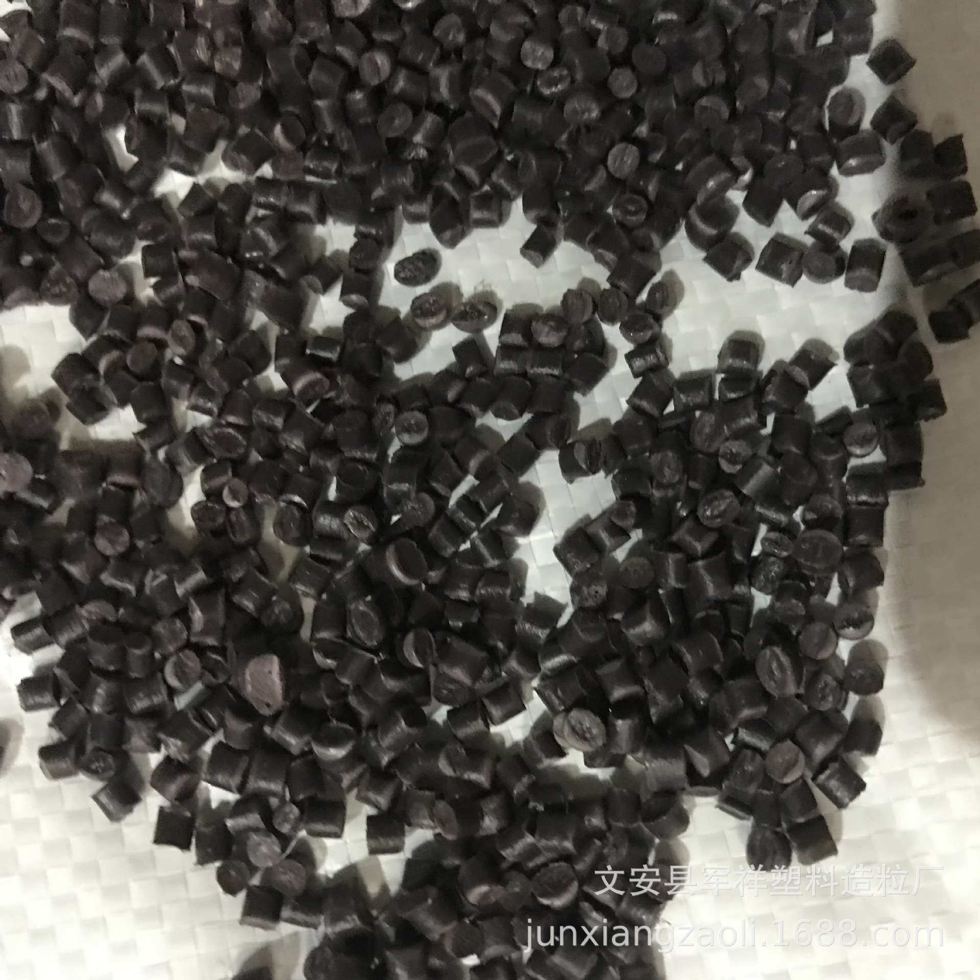 厂家销售各种棕色咖啡色茶色PP再生种植箱颗粒注塑颗粒PP再生塑料