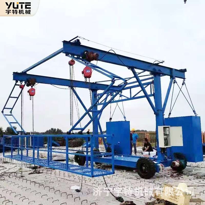 隧道喷淋养护车高架桥施工护栏升降机电动吊篮升降平台防撞台车