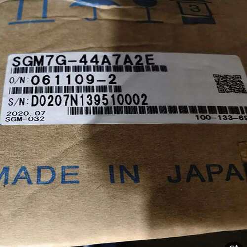安川伺服电机SGMAH-01BAA41 SGMAH-01AAA4S SGMAH-01AAF61D