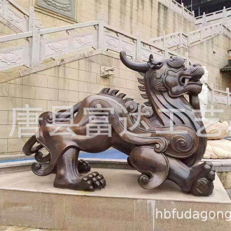 镂空透雕金属摆件城市抽象艺术雕塑装饰铁艺工艺品大型不锈钢地标