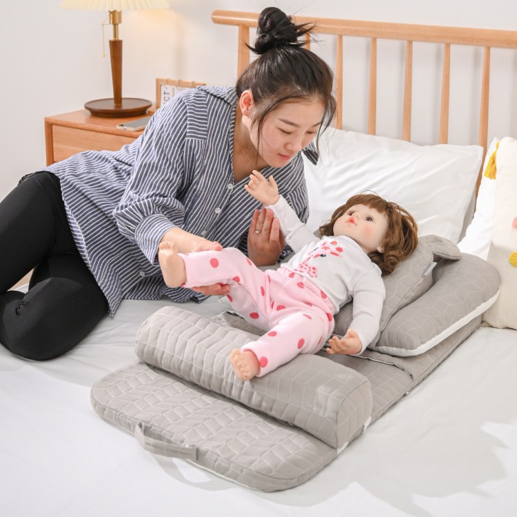 便携式外出携带折叠婴儿床宝宝喂奶神器枕头婴儿斜坡垫安抚宝宝床