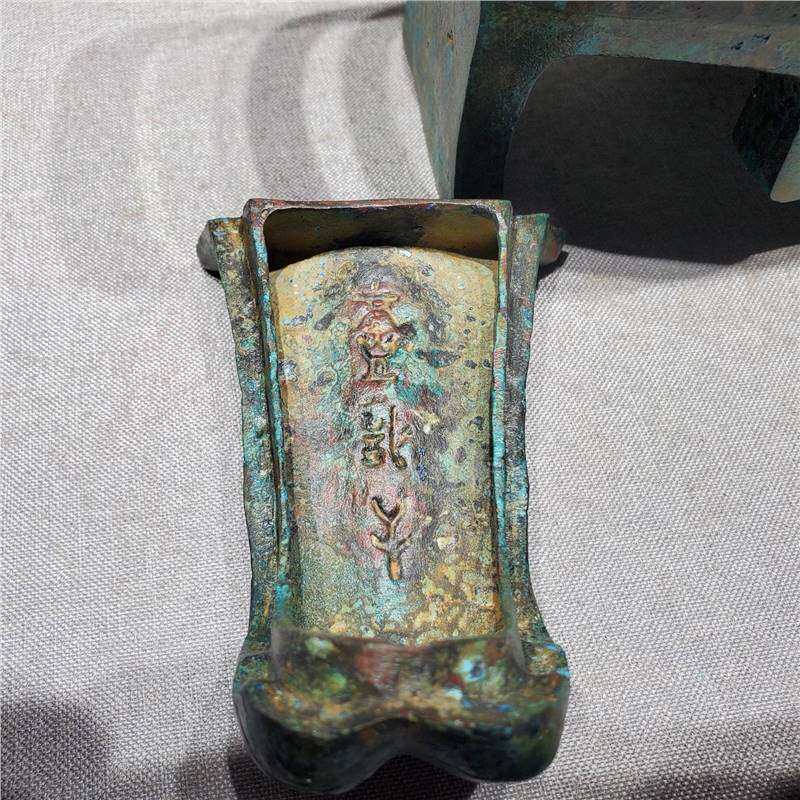 山东出土梁山七器青铜器太保鸟卣博物馆古玩制作青铜器制作收藏