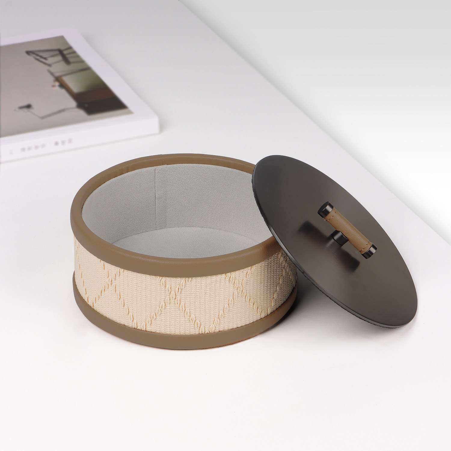 皮质收纳盒桌面杂物整理家居首饰盒储物盒装饰品摆件桌面收纳柜