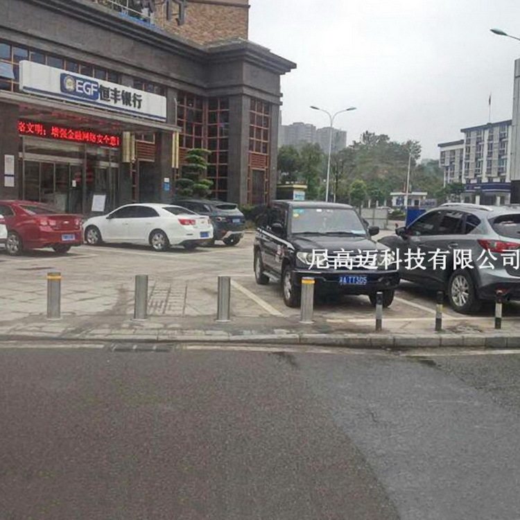 厂家直销全自动防撞挡车地柱固定路桩不锈钢升降柱校园门口防撞柱