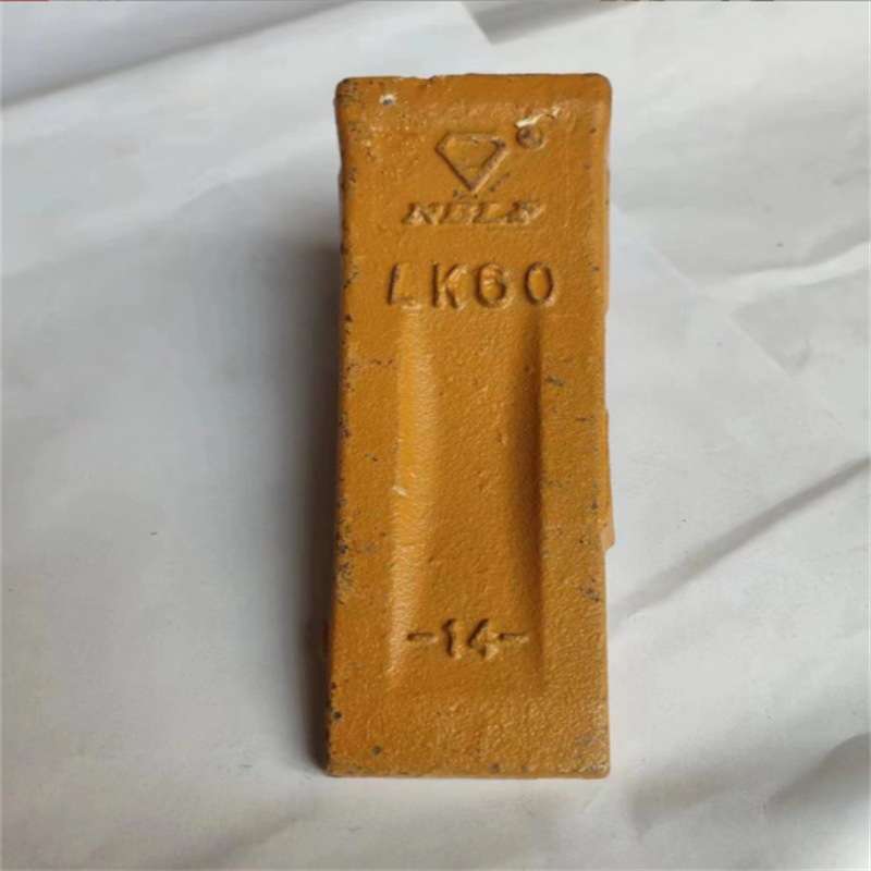 岩石齿斗齿挖机尖齿厂家供应挖掘机配件铸造易耗件靠销轴连接