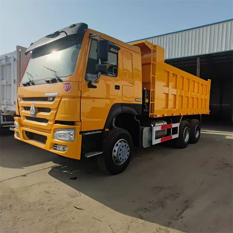 出口后八轮6X4工程车 375马力精品车况 大泵直喷 法士特变速箱