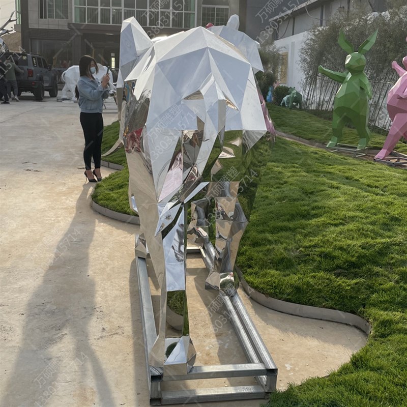 不锈钢小象雕塑抽象镜面几何切面大象动物户外景观楼盘模型摆件