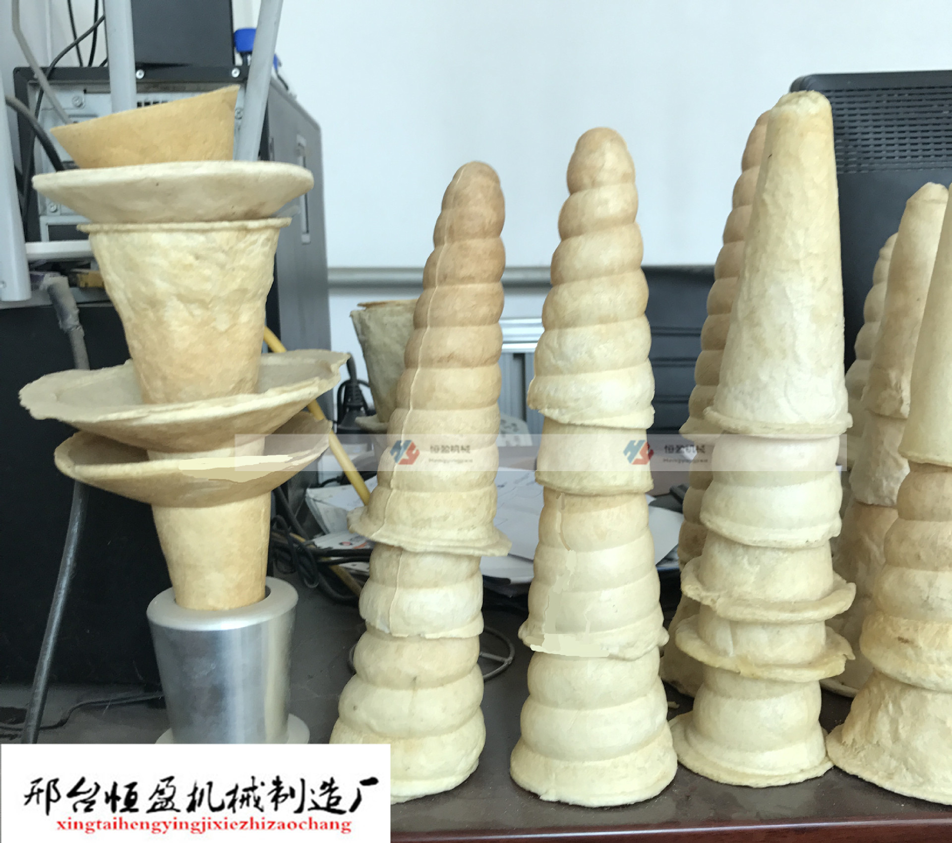 促销甜筒披萨机疯味派微萨机蛋筒烤箱一体机提供绝密配方