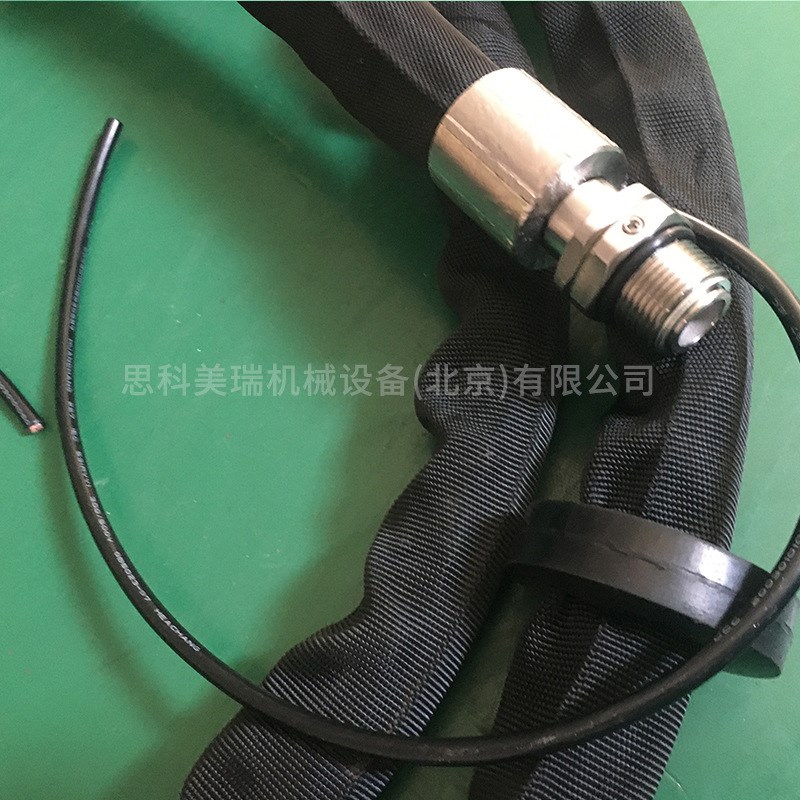 车卡识别加油管 钢丝编织导线护套柴油管 O黑色柴油丁腈耐油软管