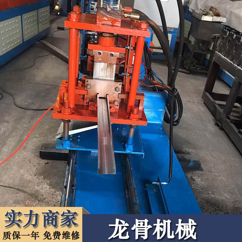 龙骨机械全自动轻钢龙骨设备50副骨轻钢龙骨机50主W骨机质保一年