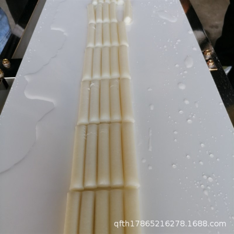 现货供应自动煮浆黄年米果机 z小型黄年糕机 多功能年米果机设备