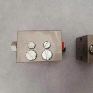 大象中联徐工泵车上用林肯VSKV4分配器三一中联泵车零部件