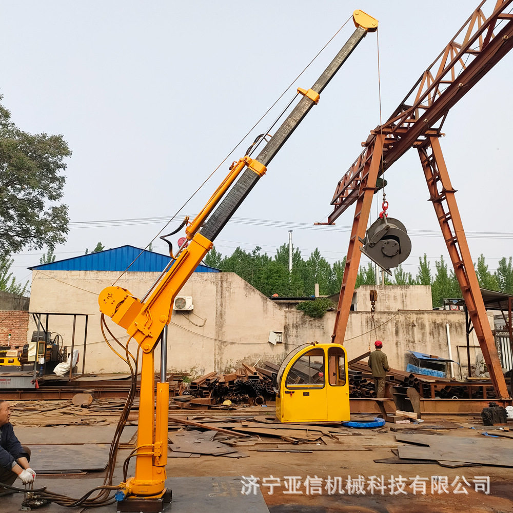 装修吊装用小型液压折臂吊机 车载1.3吨固定移动式曲臂吊车