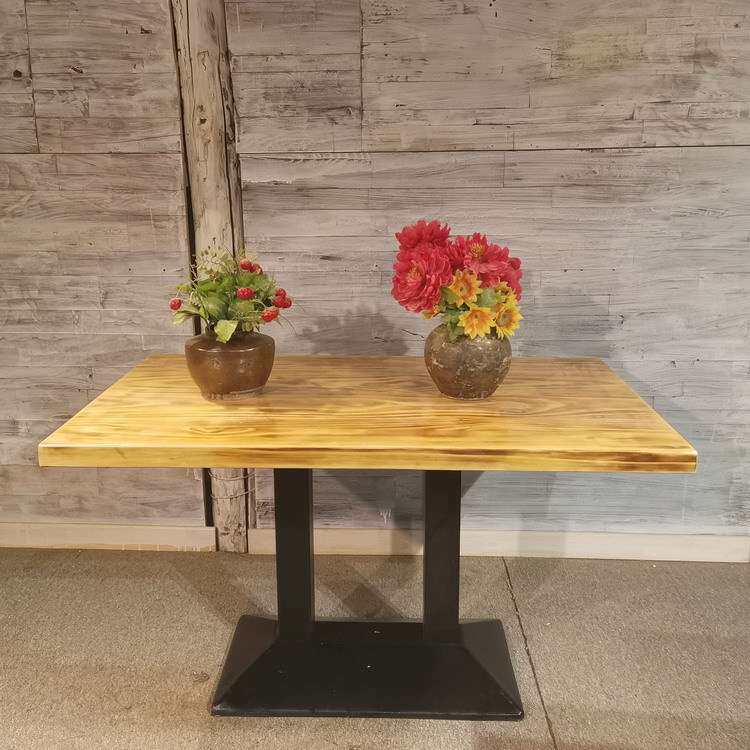 松木实木餐厅饭店餐桌碳化木火烧木餐桌面北京天津家具厂家
