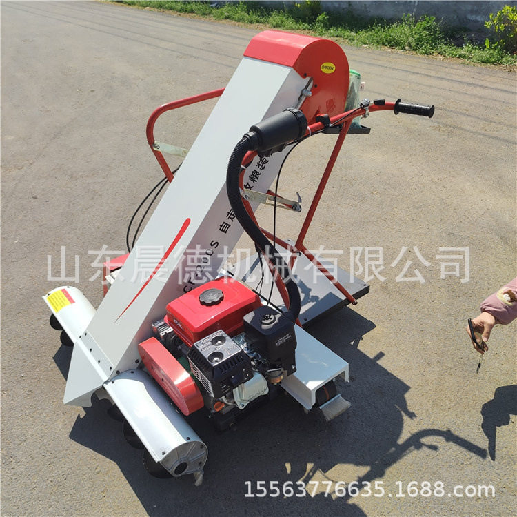 自走式路面扒谷机1米宽幅绞龙装袋汽油玉米灌袋机