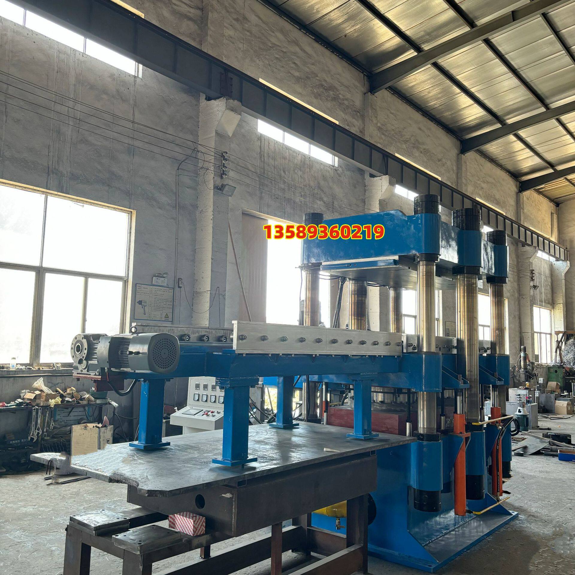 800T六立柱式全自动推拉模液压硫化机 碳纤维复合材料制品模压机