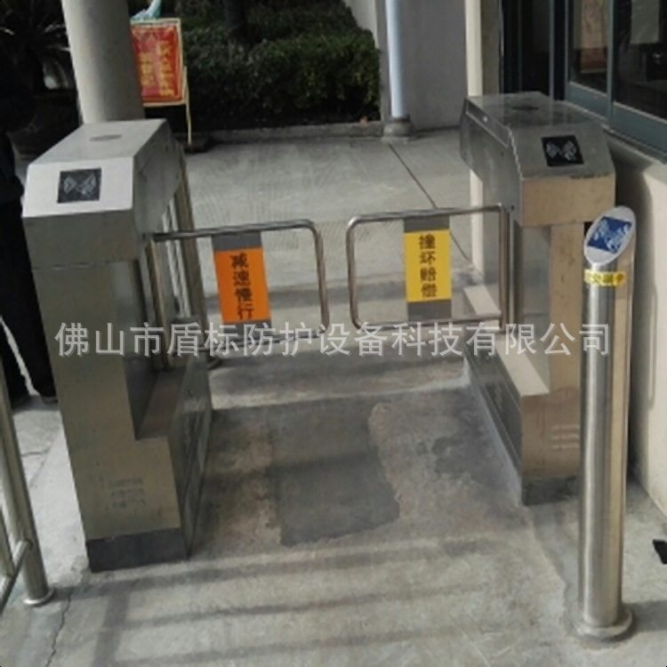 工厂摆闸翼闸幼儿园小区学校翼闸速通人行出入口人脸识别刷卡辊闸