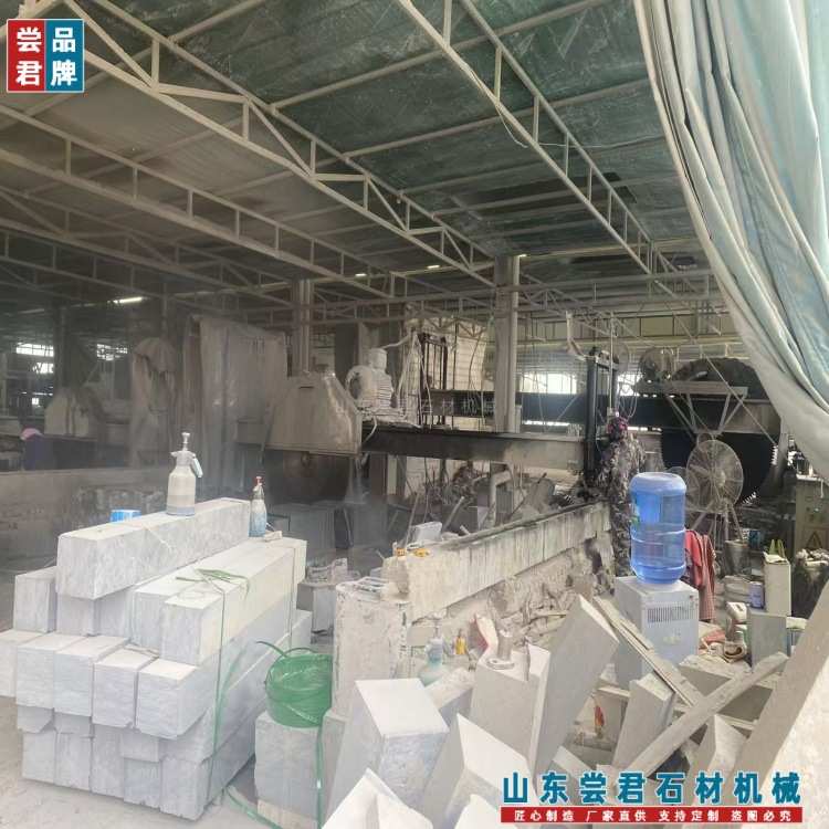 青石墓碑切割机砂岩厚板大锯HDJ-1800坟石锯石机操作简单手自一体